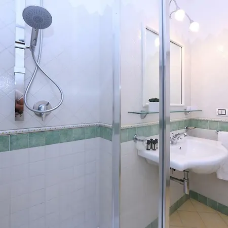 Amalfitano * אמאלפי