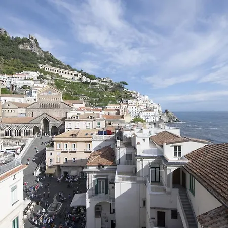 Amalfitano דירה *